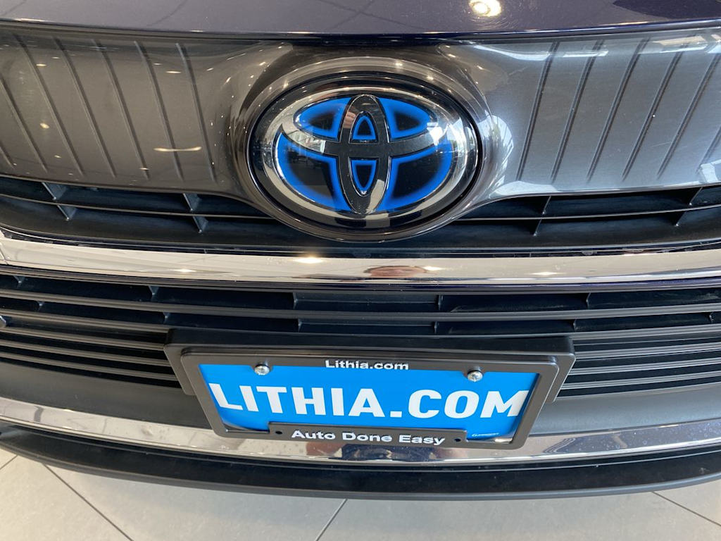 Thumbnail: 2021 Toyota Venza - 5