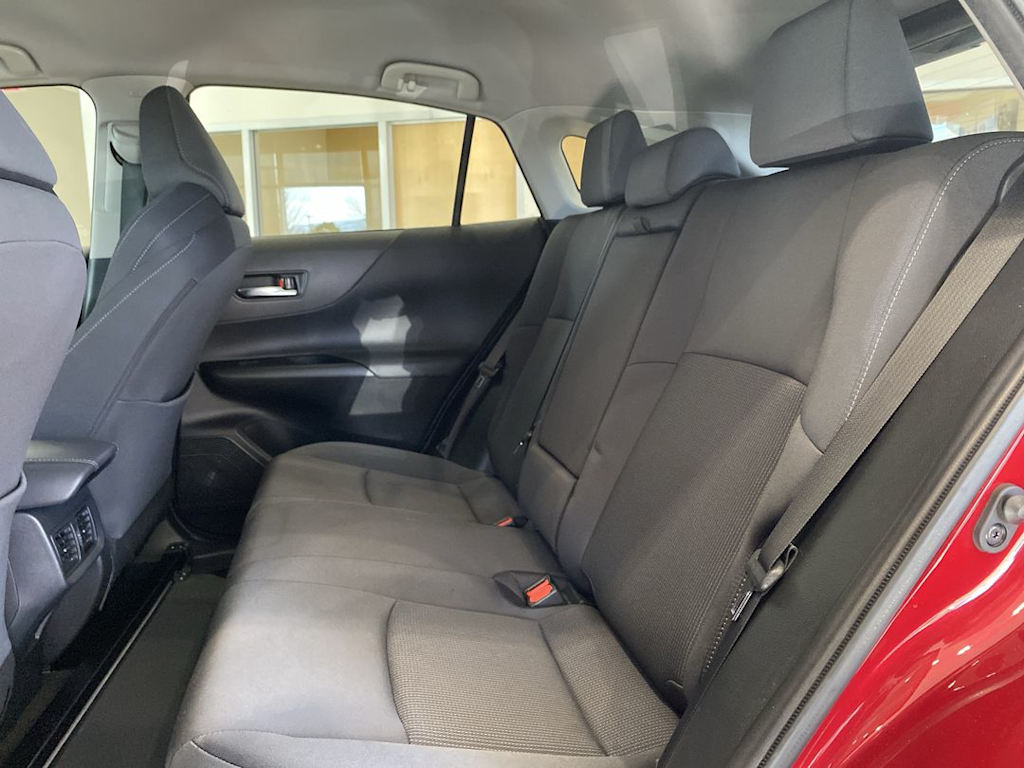 Thumbnail: 2023 Toyota Venza - 9