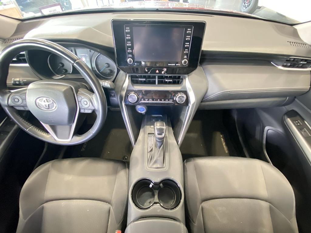 Thumbnail: 2021 Toyota Venza - 9