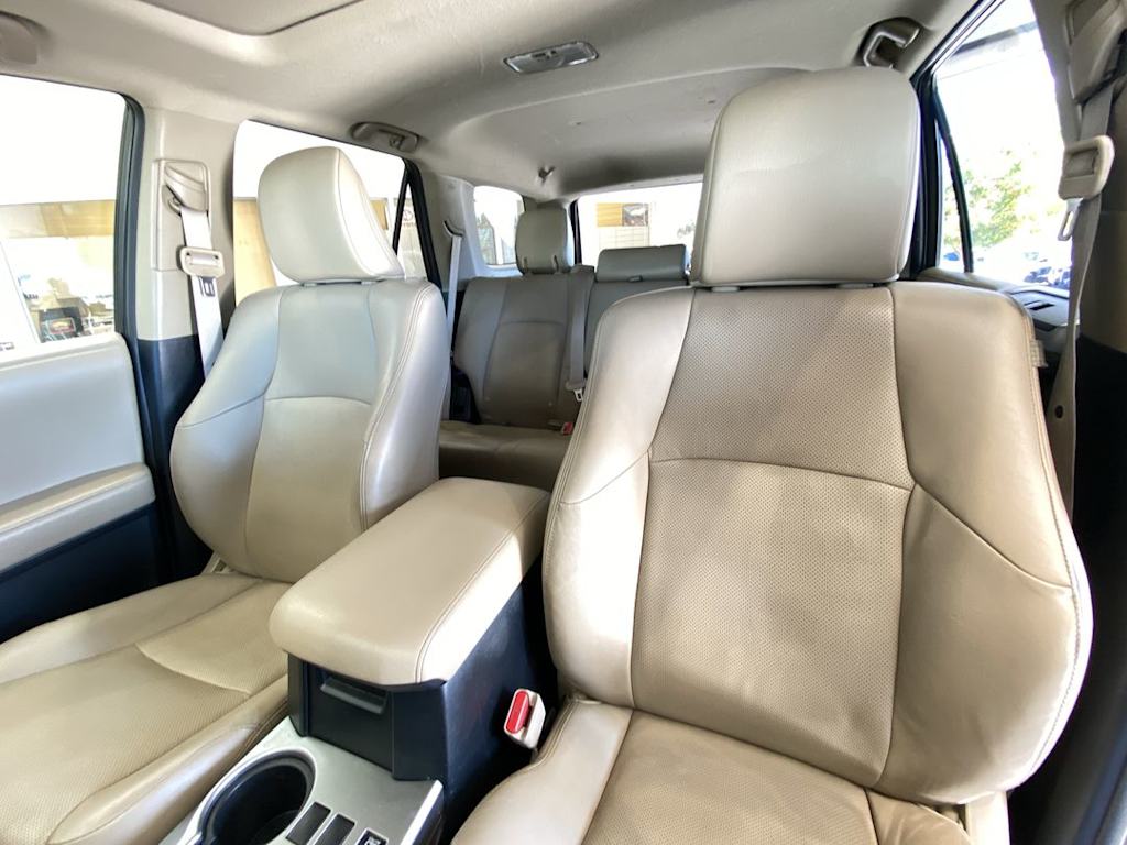 Thumbnail: 2016 Toyota 4Runner - 9