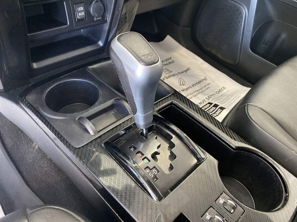 Thumbnail: 2019 Toyota 4Runner - 12