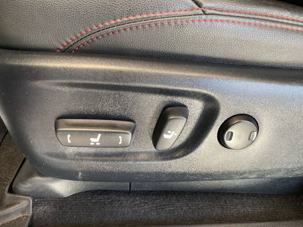 Thumbnail: 2019 Toyota 4Runner - 22