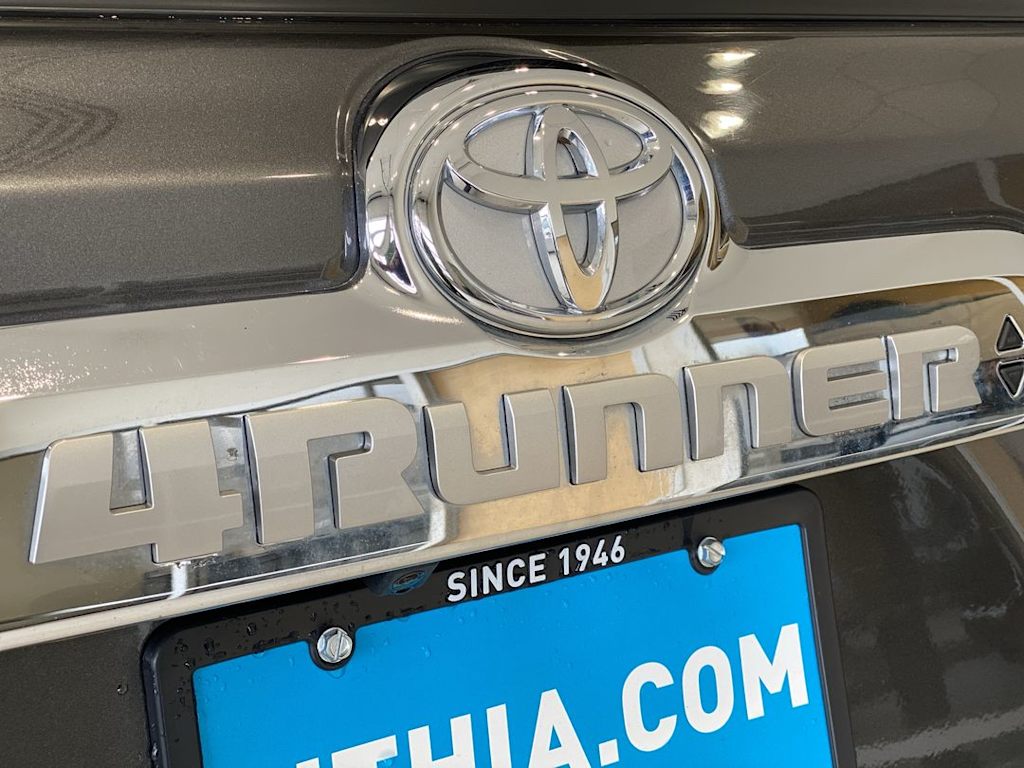 2019 Toyota 4Runner Limited 21