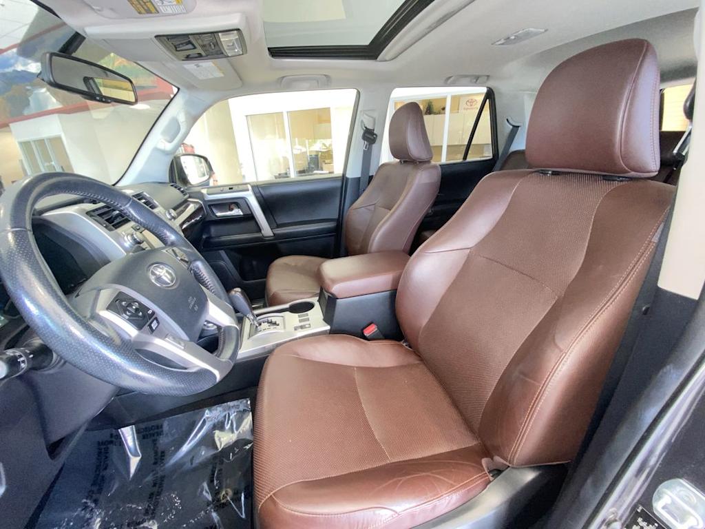 2014 Toyota 4Runner Limited 9