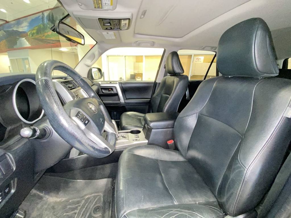 2013 Toyota 4Runner Limited 8