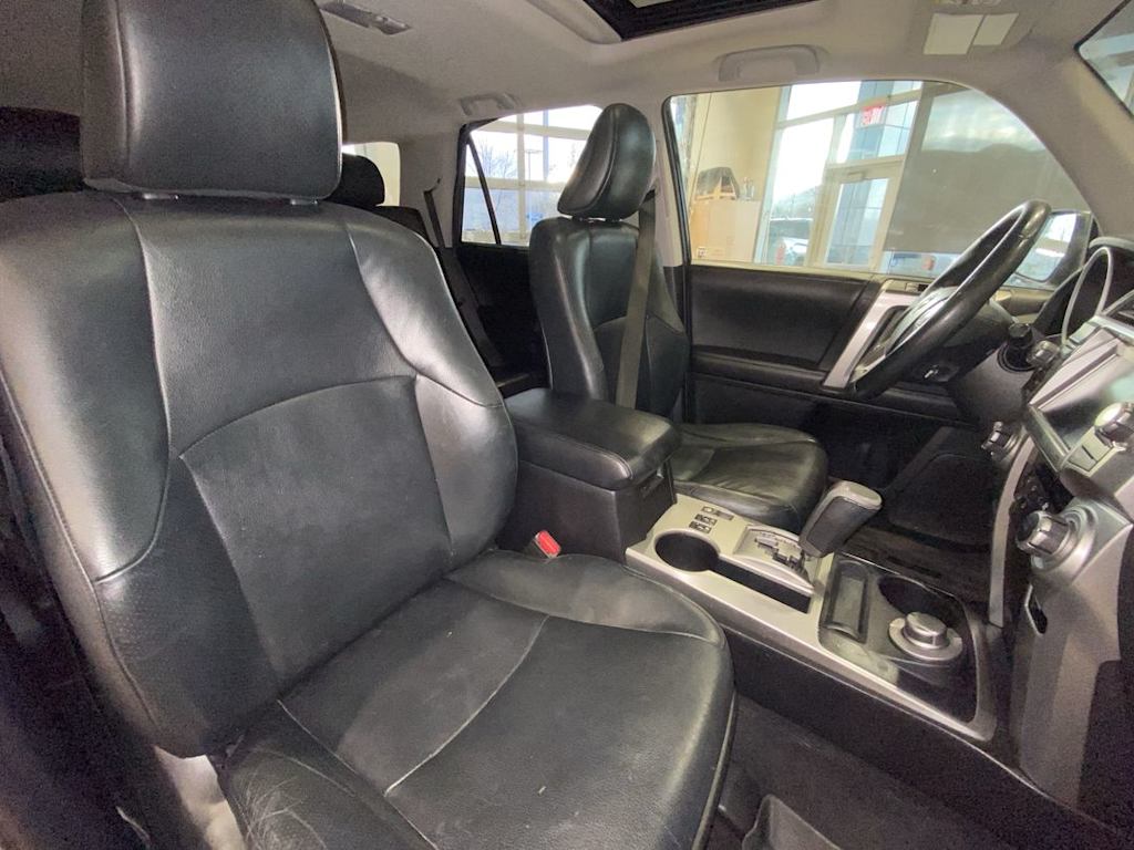 2013 Toyota 4Runner Limited 9