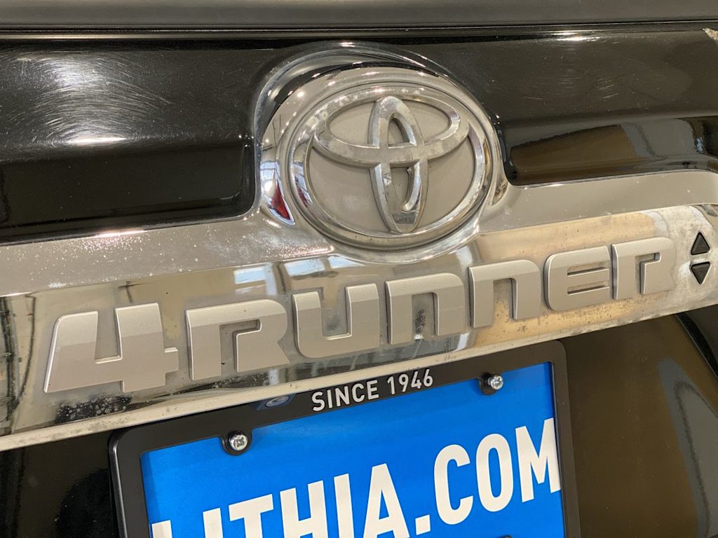 2013 Toyota 4Runner Limited 21