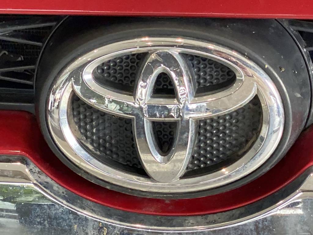 Thumbnail: 2017 Toyota 4Runner - 7