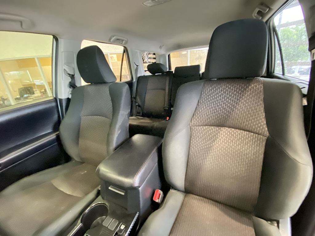 2019 Toyota 4Runner TRD Off-Road - Photo 9