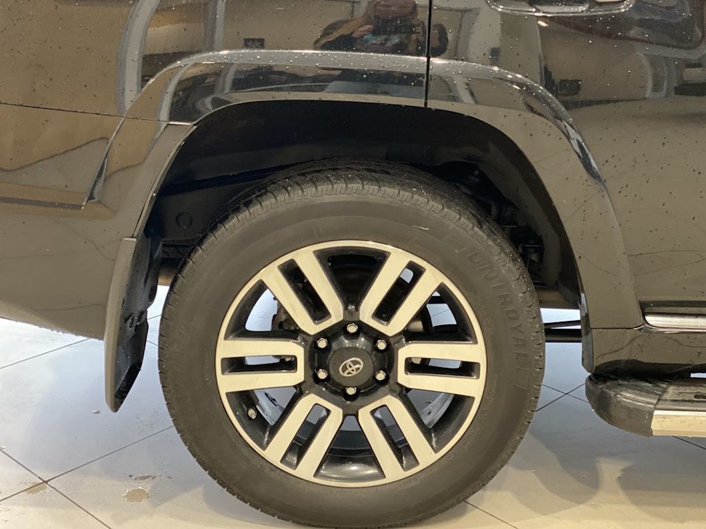 Thumbnail: 2017 Toyota 4Runner - 7