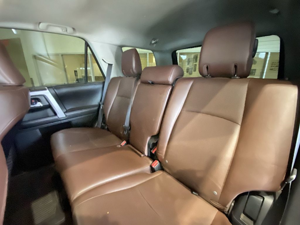 Thumbnail: 2017 Toyota 4Runner - 11