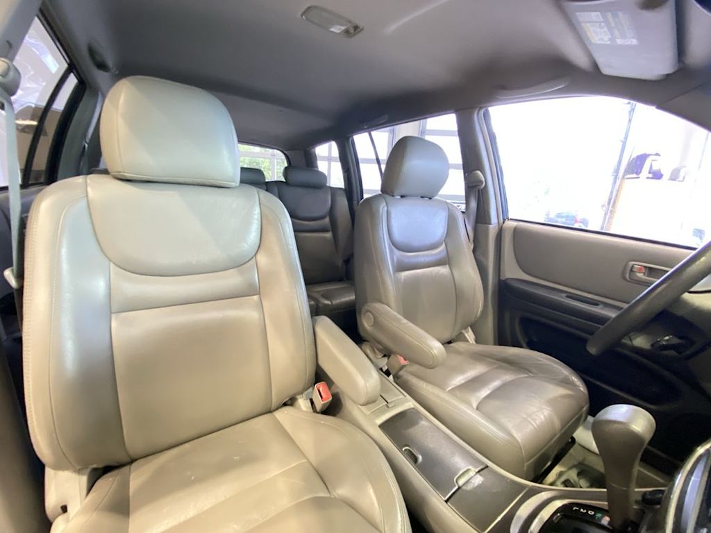 Thumbnail: 2002 Toyota Highlander - 11