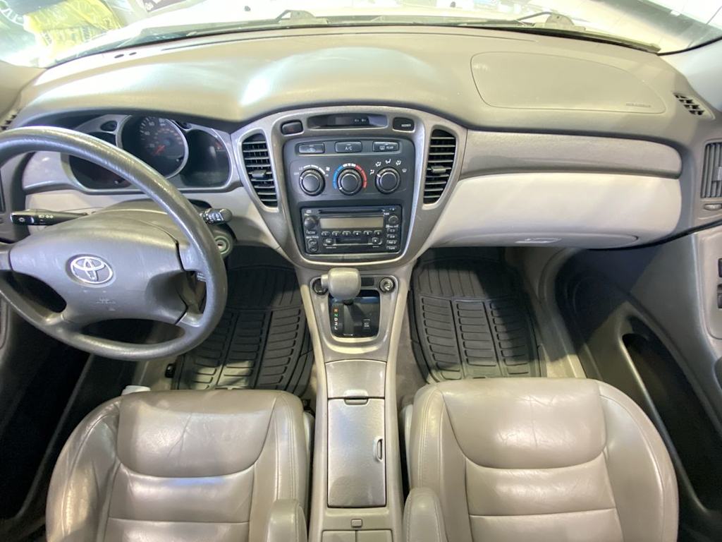 Thumbnail: 2002 Toyota Highlander - 9