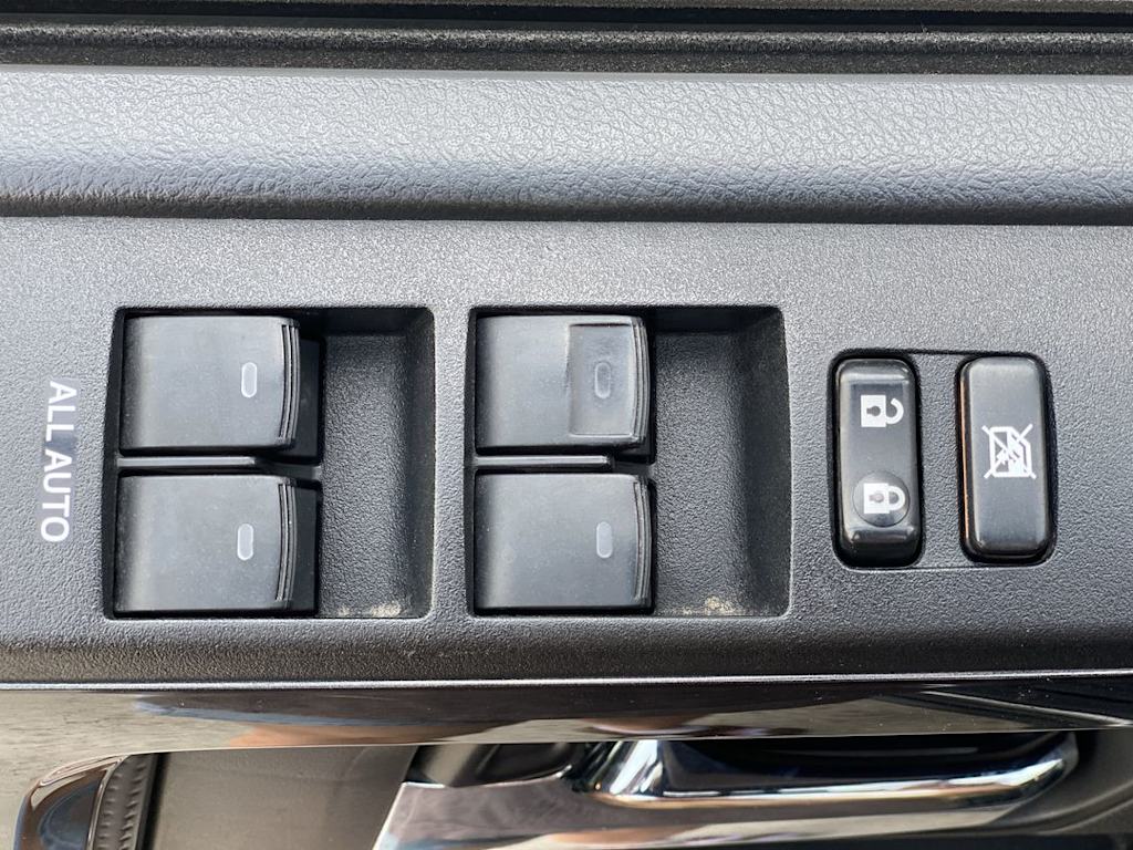 Thumbnail: 2021 Toyota 4Runner - 22