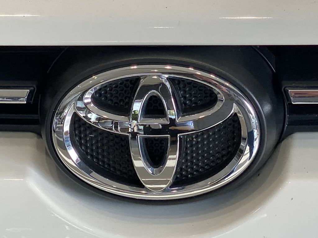 Thumbnail: 2023 Toyota 4Runner - 8