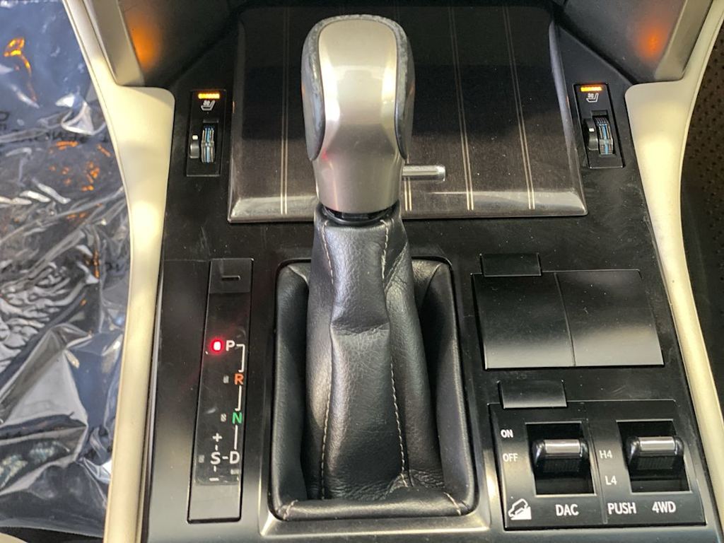Thumbnail: 2021 Lexus GX - 25
