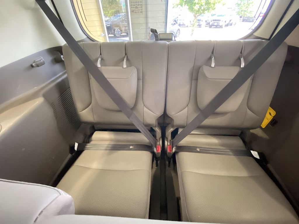 Thumbnail: 2019 Lexus GX - 11