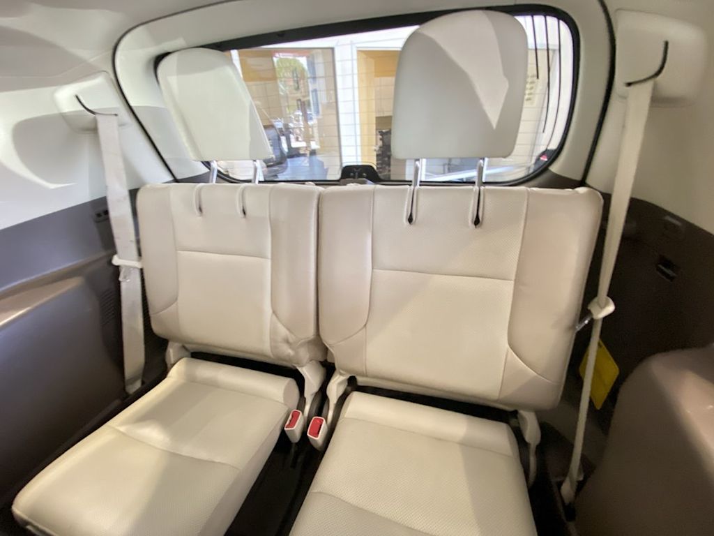 Thumbnail: 2016 Lexus GX - 27