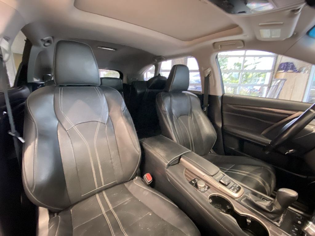 Thumbnail: 2018 Lexus RX - 10