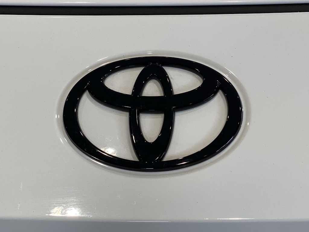 Thumbnail: 2026 Toyota RAV4 - 20