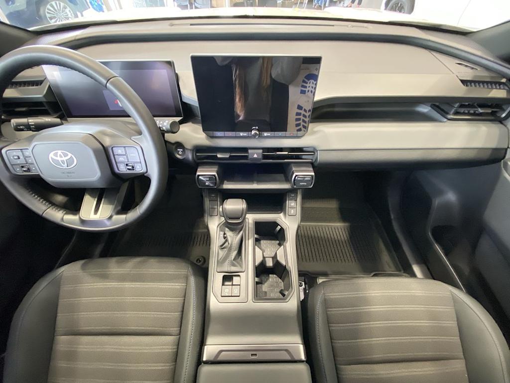 Thumbnail: 2026 Toyota RAV4 - 8