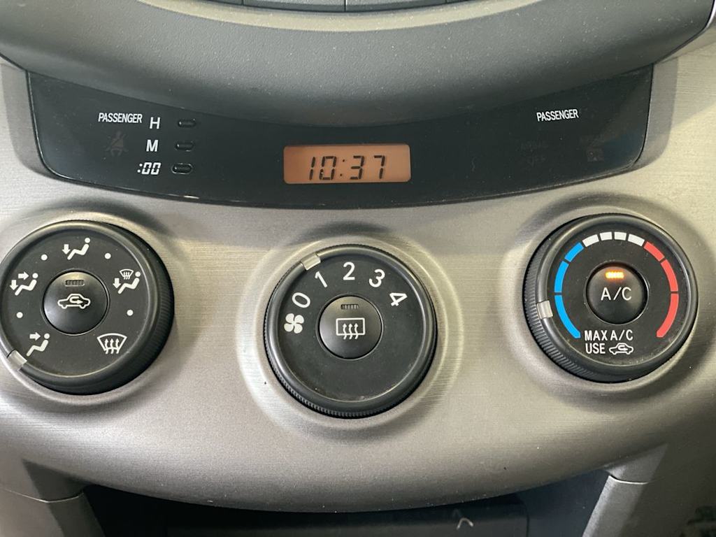 Thumbnail: 2006 Toyota RAV4 - 24