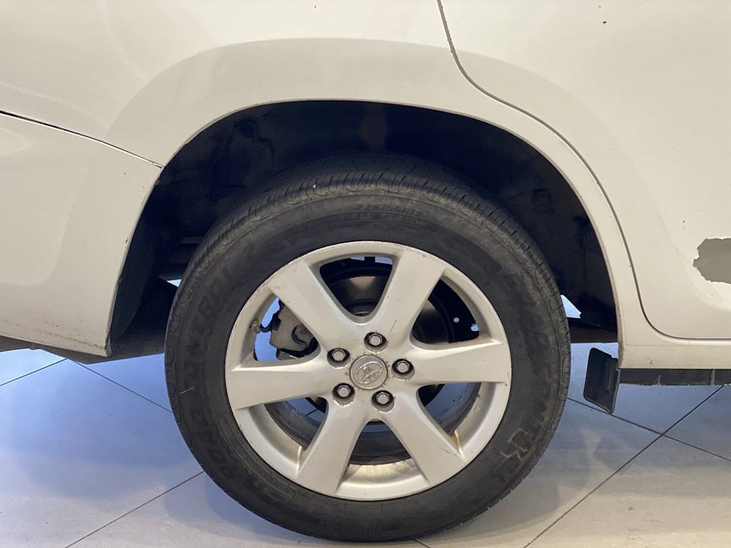 Thumbnail: 2008 Toyota RAV4 - 7