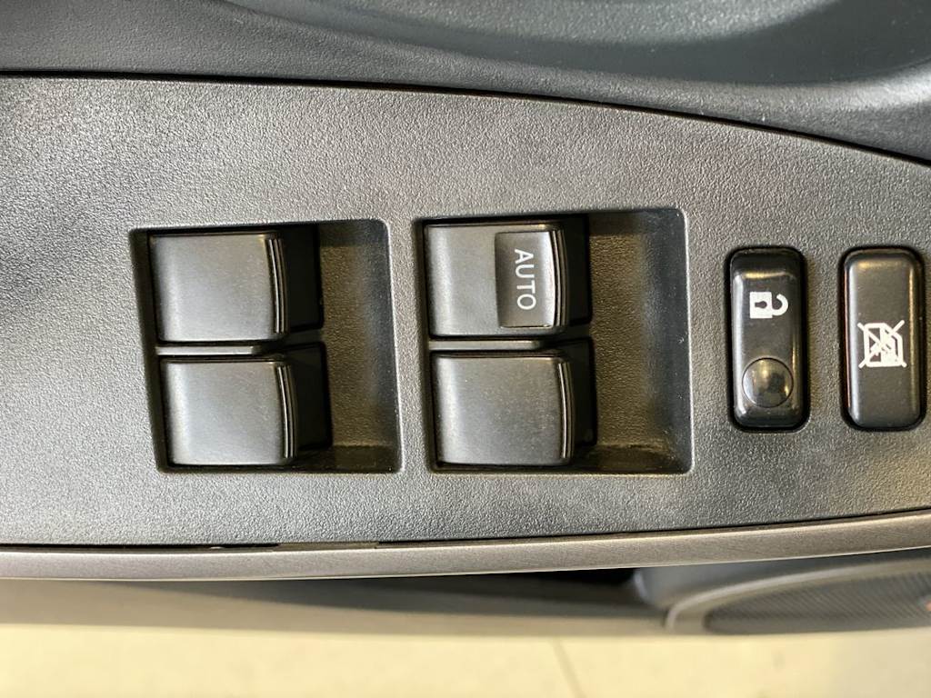 Thumbnail: 2008 Toyota RAV4 - 23