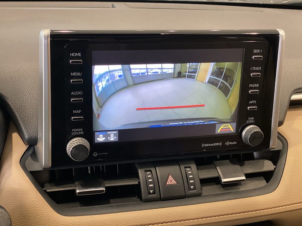 2019 Toyota RAV4 Limited 24