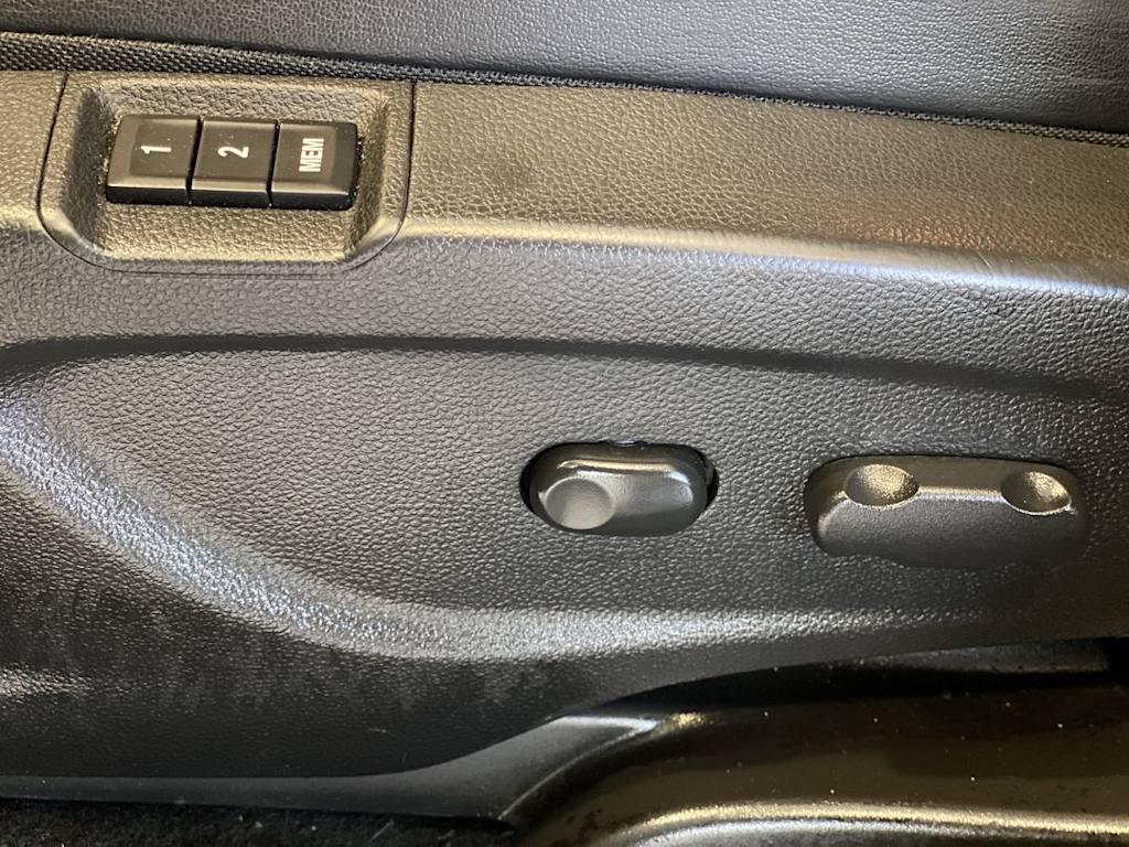 Thumbnail: 2019 Buick Encore - 22