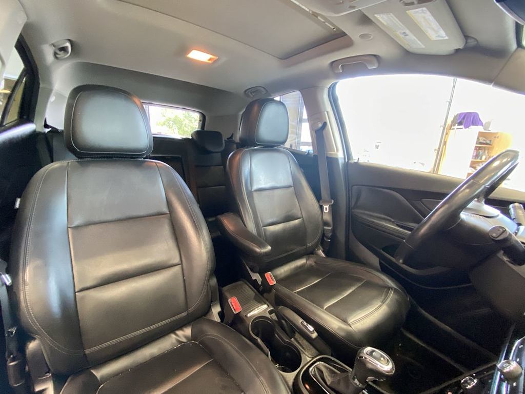 Thumbnail: 2019 Buick Encore - 10