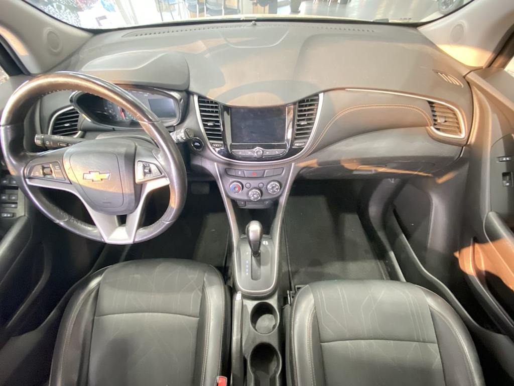 Thumbnail: 2022 Chevrolet Trax - 9