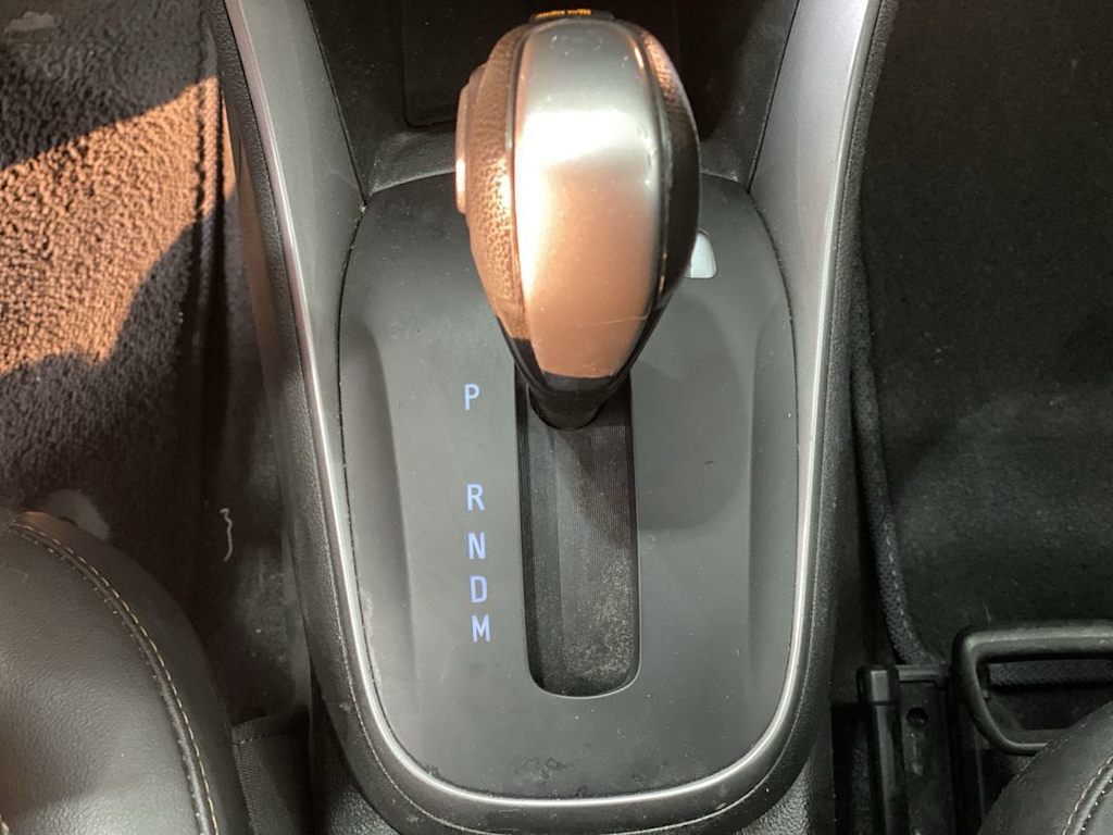 Thumbnail: 2022 Chevrolet Trax - 14