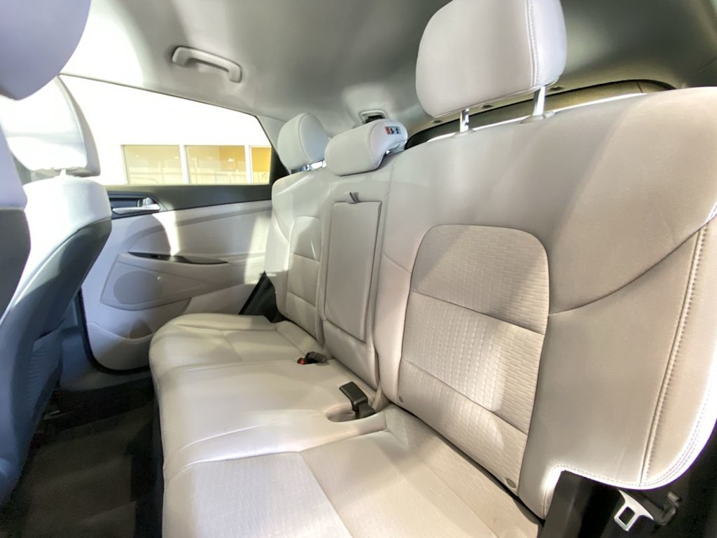 Thumbnail: 2020 Hyundai Tucson - 12