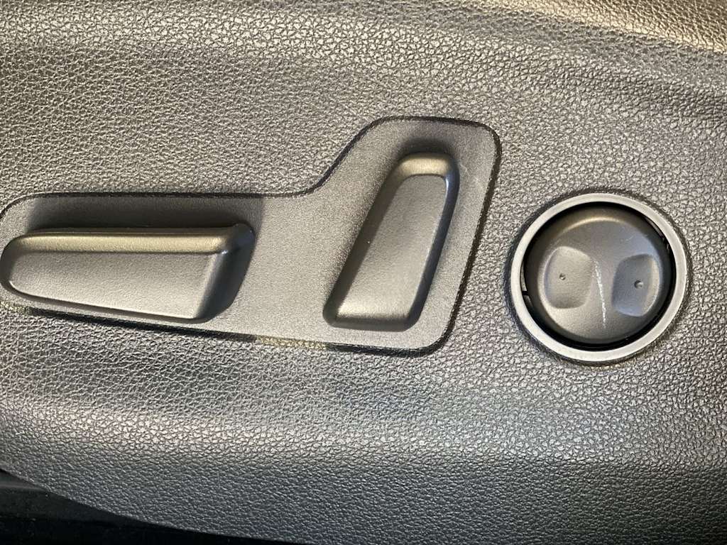 Thumbnail: 2020 Hyundai Tucson - 23