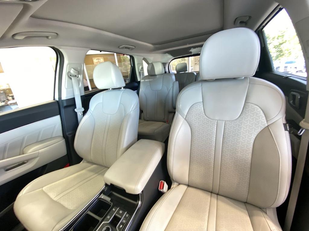Thumbnail: 2023 Kia Sorento - 10