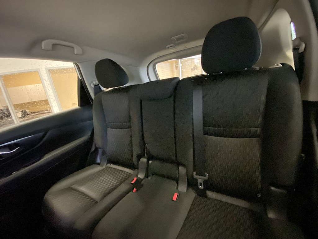 Thumbnail: 2018 Nissan Rogue - 11