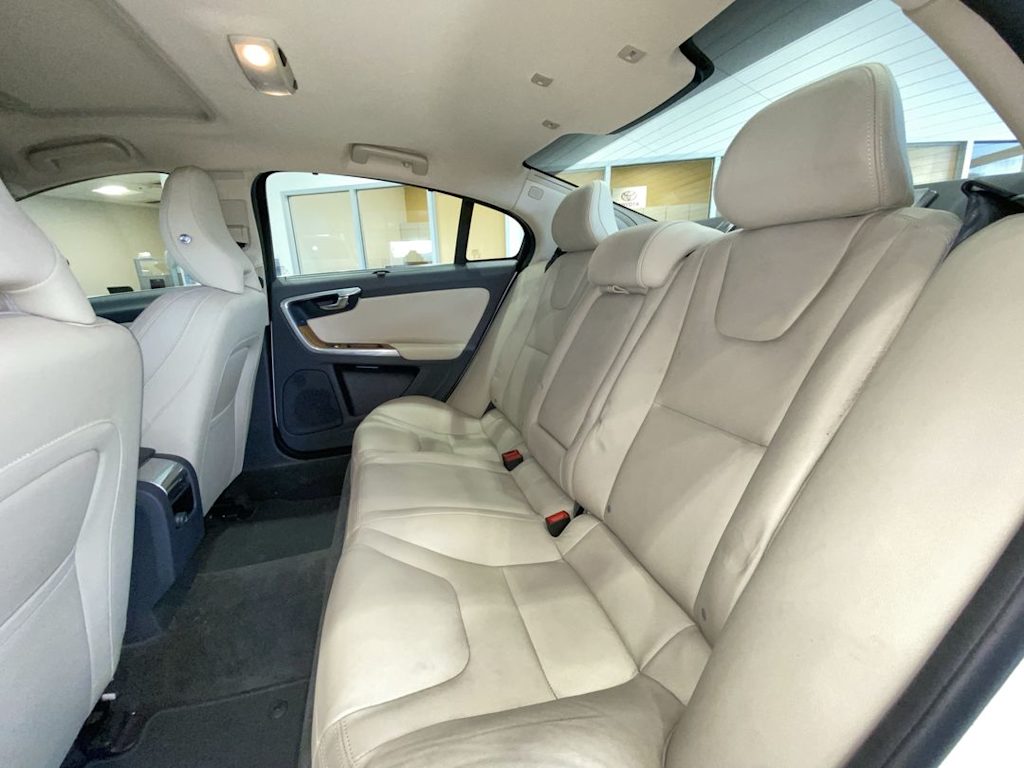 Thumbnail: 2016 Volvo S60 - 11