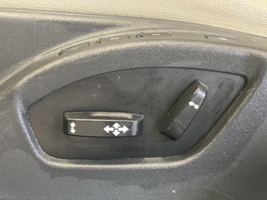 Thumbnail: 2016 Volvo S60 - 22