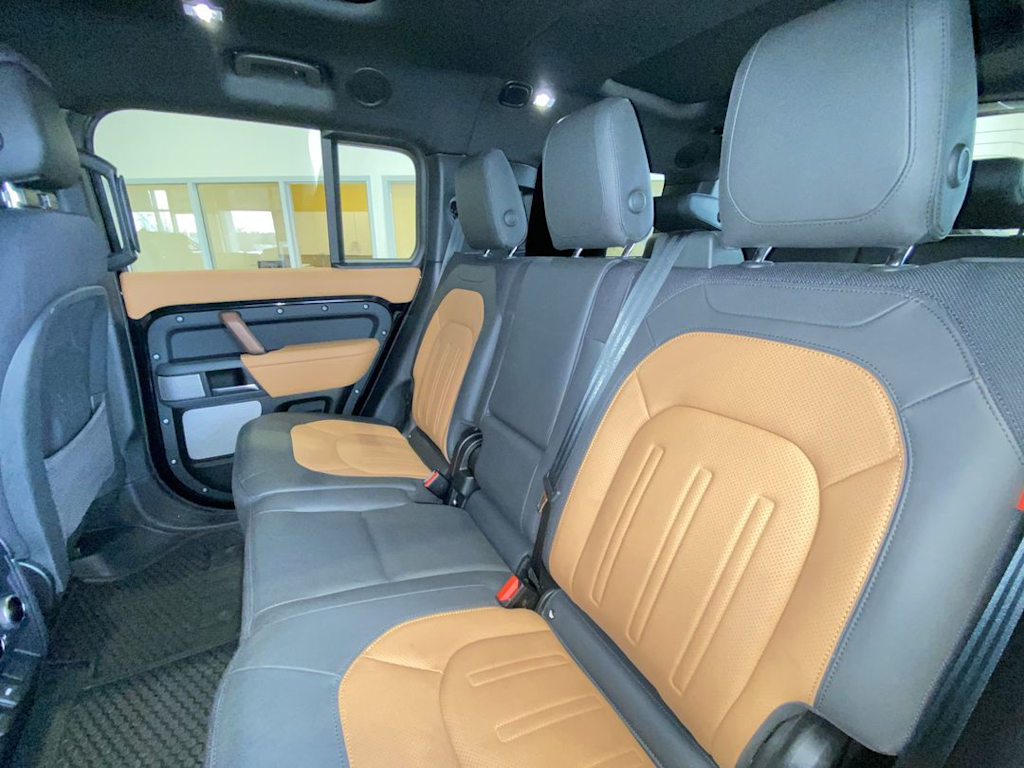 2023 Land Rover Defender 130 10