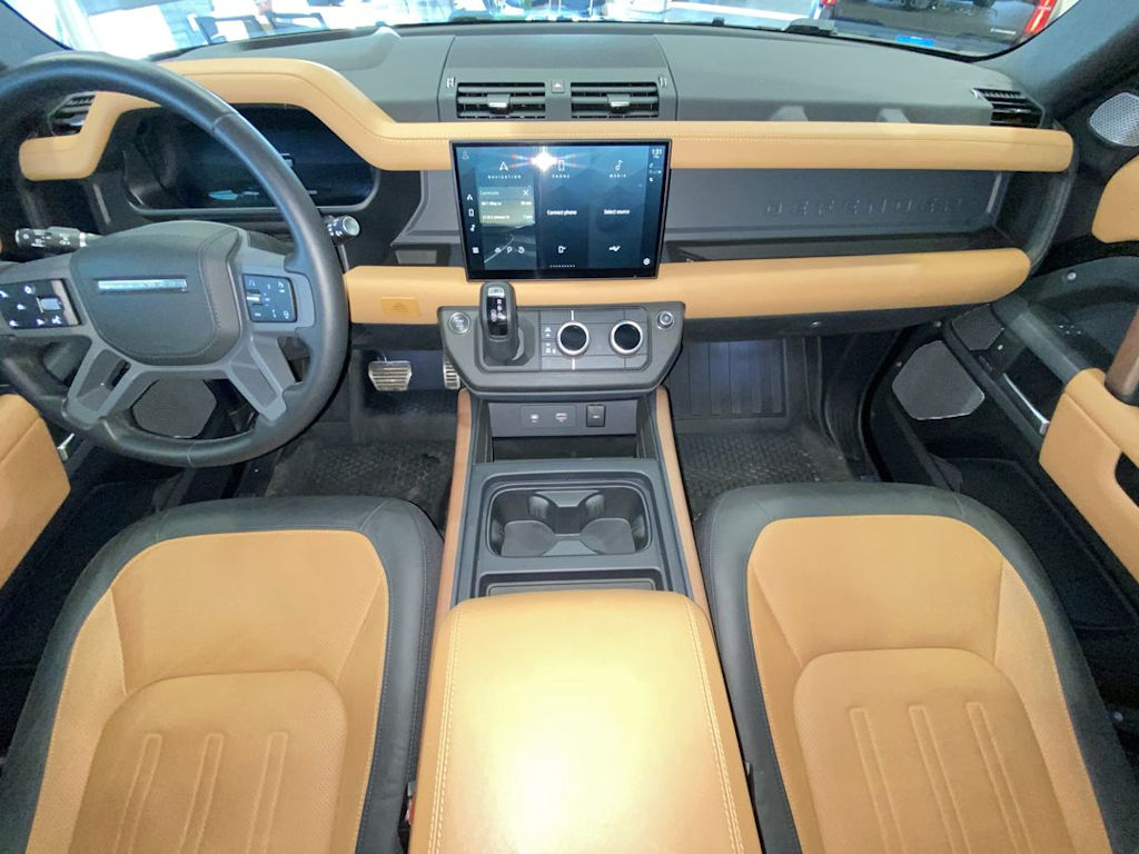2023 Land Rover Defender 130 7