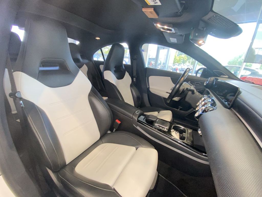Thumbnail: 2021 Mercedes-Benz CLA - 10