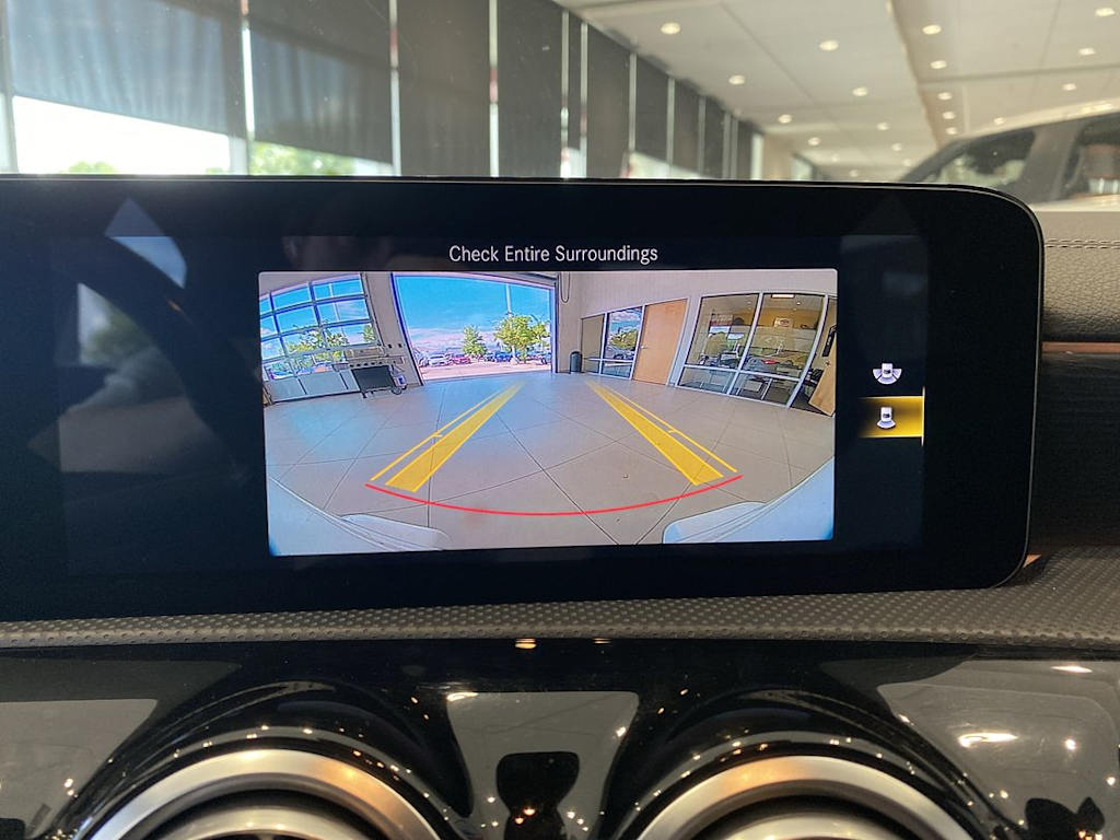 Thumbnail: 2021 Mercedes-Benz CLA - 25