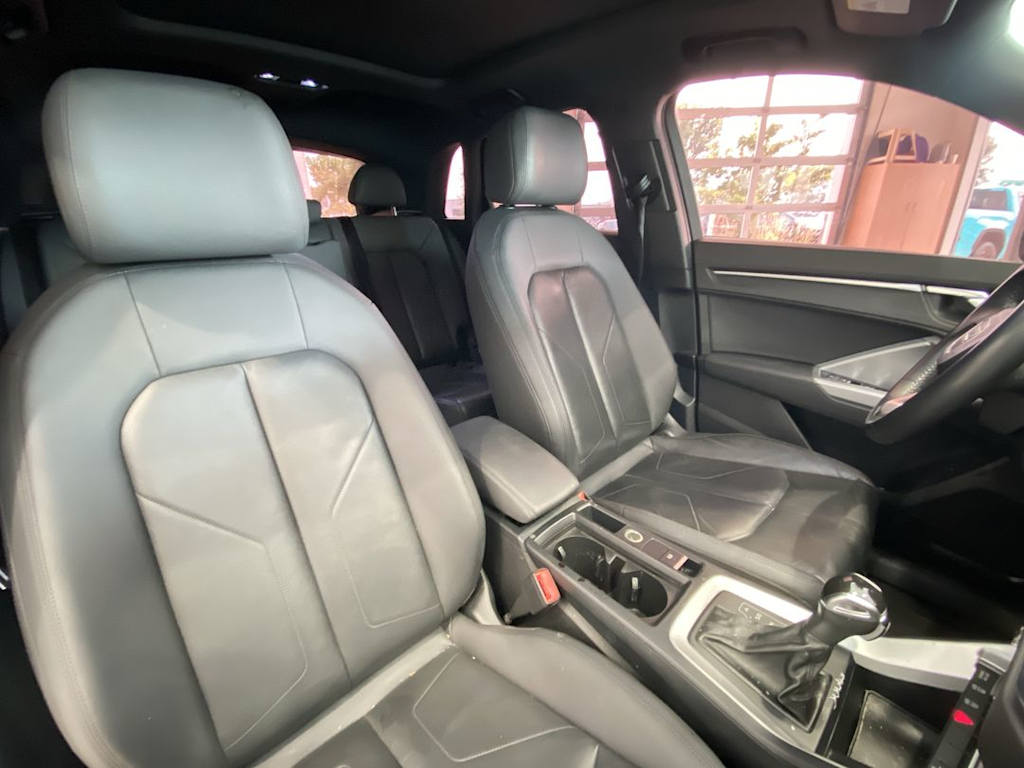 Thumbnail: 2020 Audi Q3 - 11