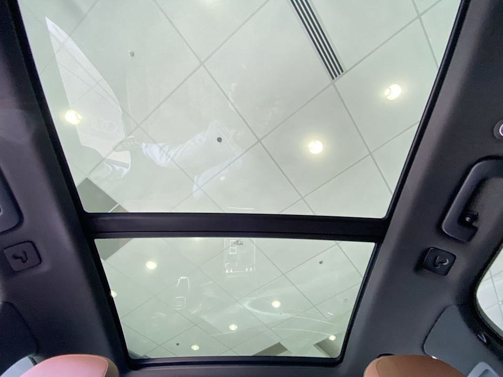Thumbnail: 2021 Audi Q7 - 28
