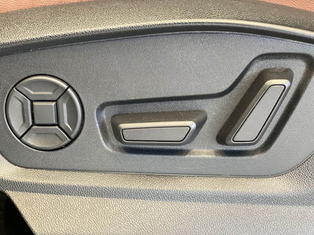 Thumbnail: 2021 Audi Q7 - 23
