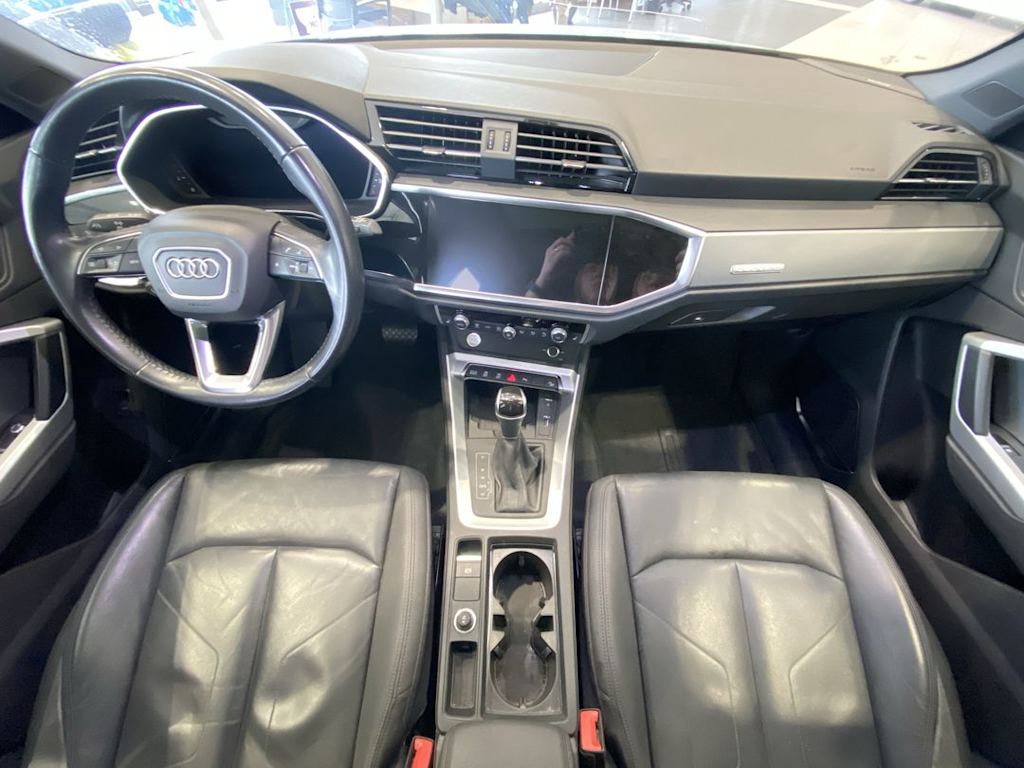 Thumbnail: 2020 Audi Q3 - 8