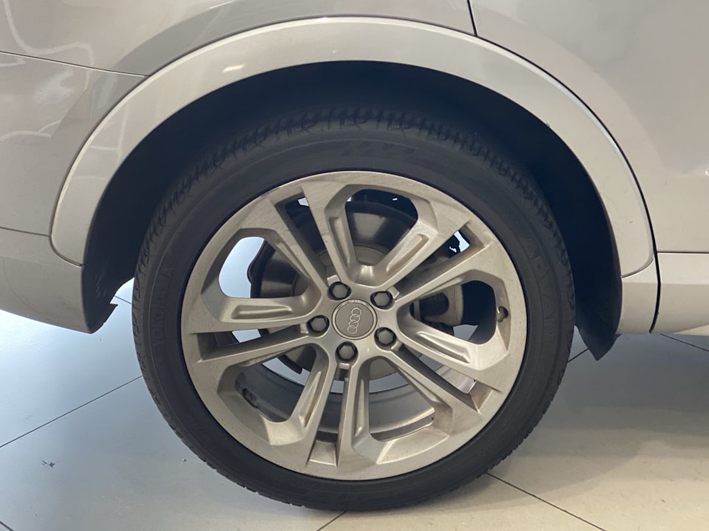 Thumbnail: 2018 Audi Q3 - 8