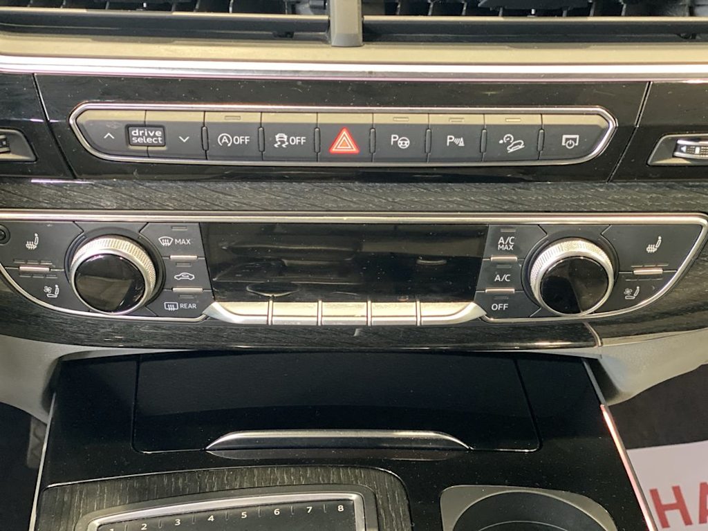 Thumbnail: 2019 Audi Q7 - 26