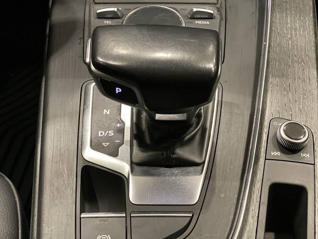 Thumbnail: 2017 Audi A4 - 14